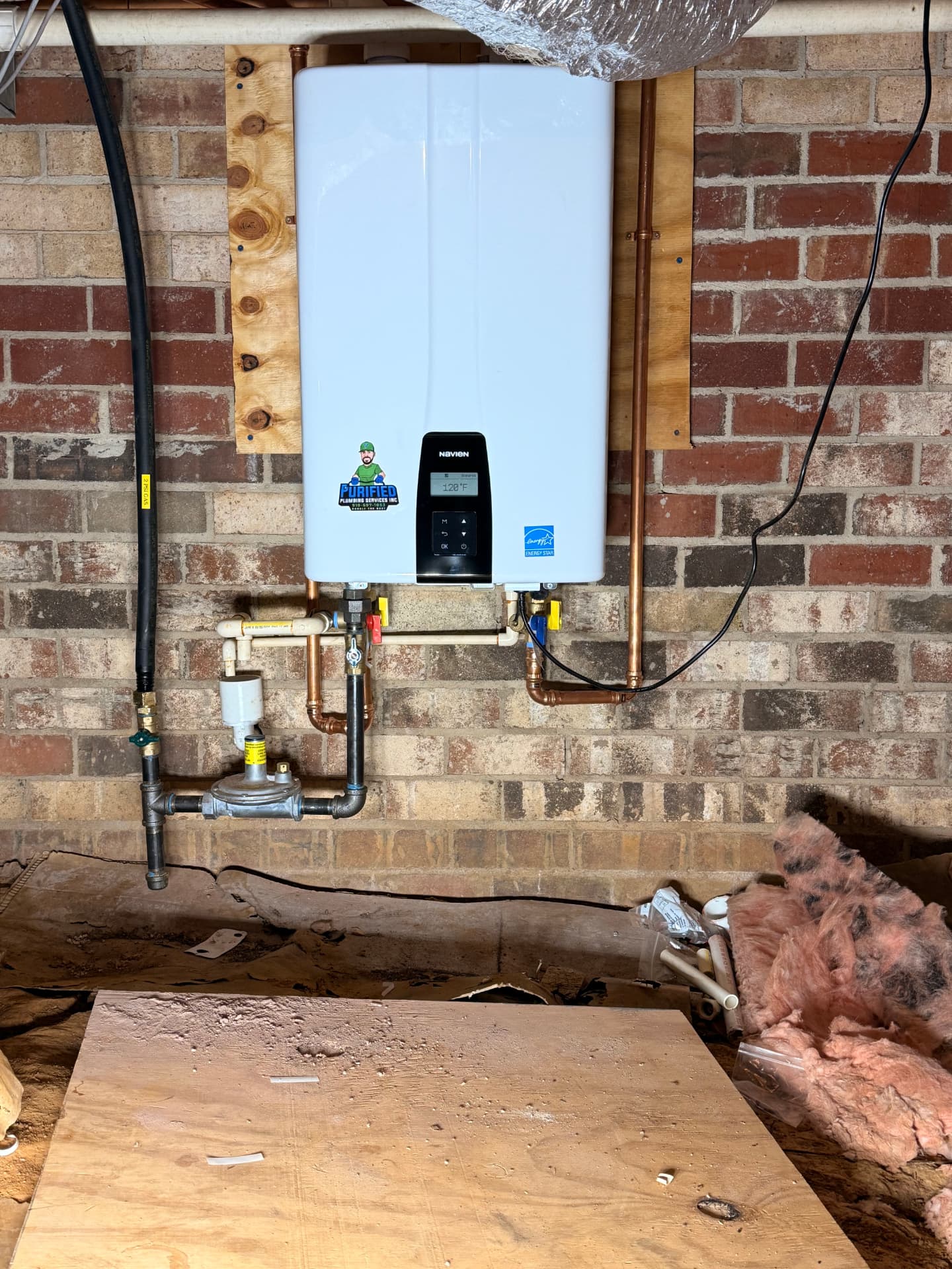 Navien tankless install with gas regulator and copper connections